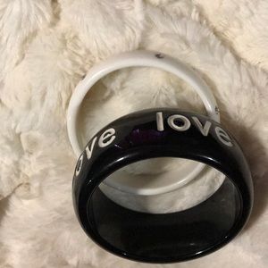 Two Big Chic Bangles